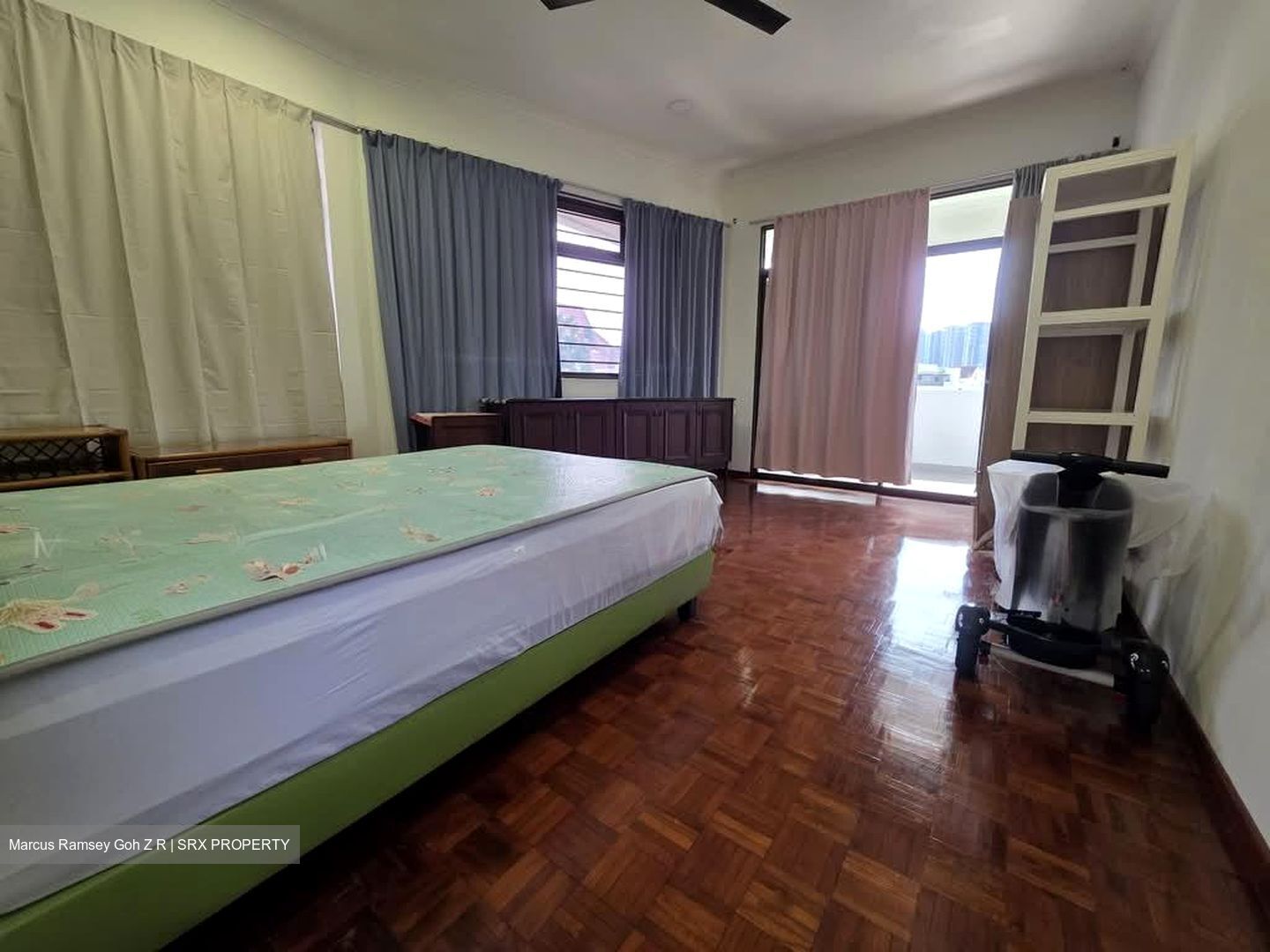 Poh Huat Road (D19), Terrace #602335541